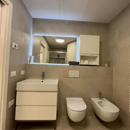 Immobiliare Nk Palazzo Bonvicini Apartamento *