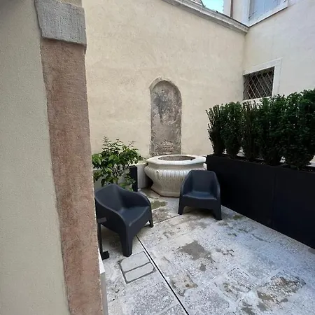 Apartamento Immobiliare Nk Palazzo Bonvicini Veneza