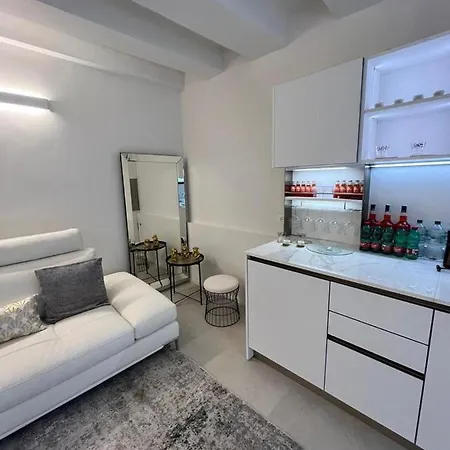 Apartment Immobiliare Nk Palazzo Bonvicini